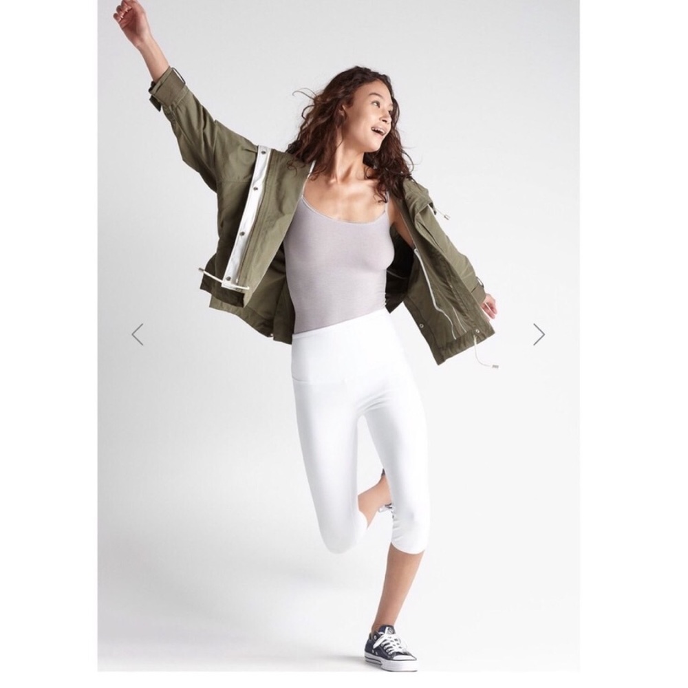 Talia Capri Cotton Stretch Shaping Legging white NWT size small - Picture 13 of 13